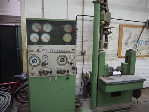1 Abdrück-, und Druckprüfmaschine Fabr.: L-S-Mechanik